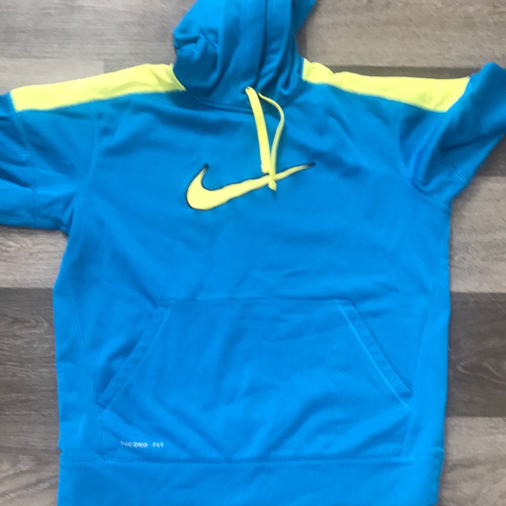 Nike Therma fit sweatshirt